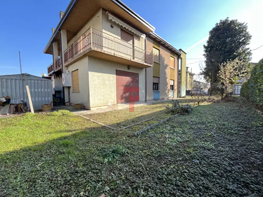 Immagine 14 di Casa bifamiliare in vendita  in Via Ungheria a Limena
