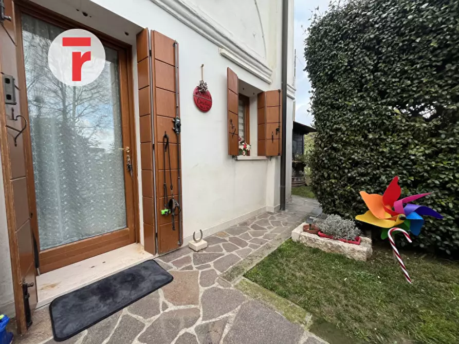 Immagine 1 di Appartamento in vendita  in Via Roma, 05 a Limena