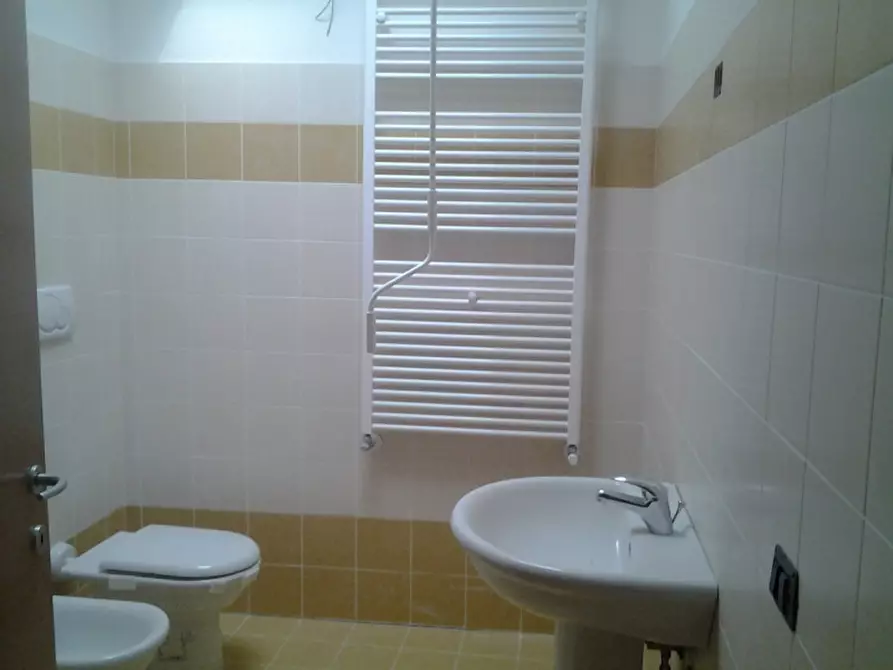 Immagine 7 di Appartamento in vendita  in via roma a Val Liona