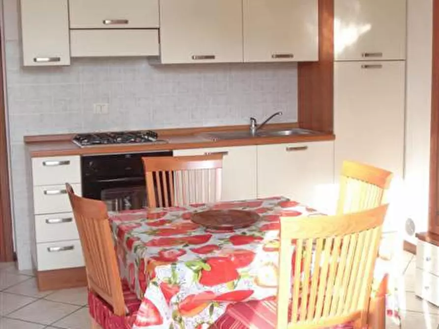 Immagine 3 di Appartamento in vendita  in via Umbria a Montepulciano