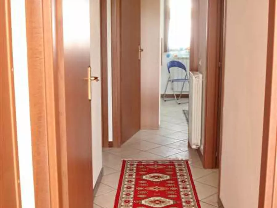 Immagine 8 di Appartamento in vendita  in via Umbria a Montepulciano