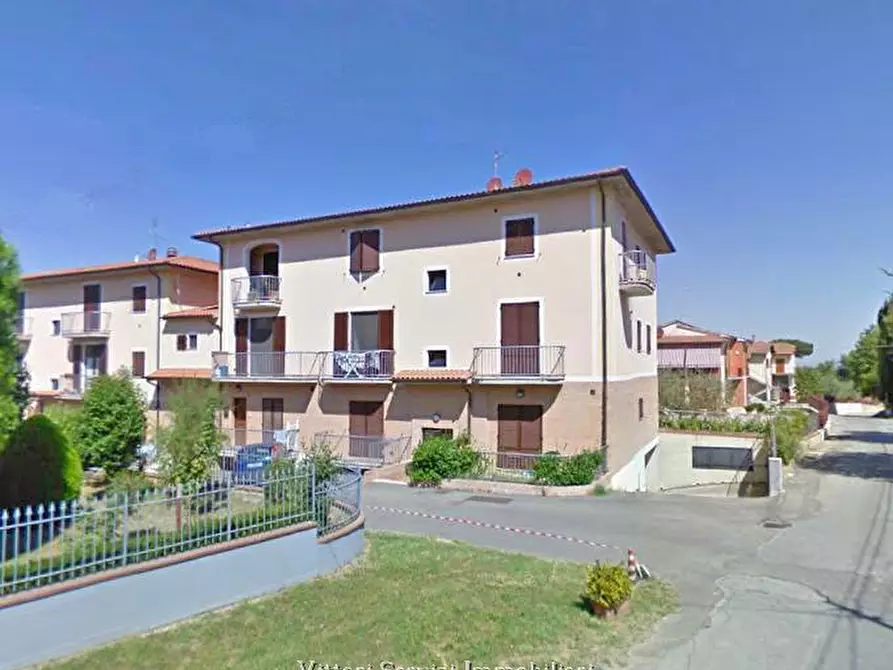 Immagine 13 di Appartamento in vendita  in via Umbria a Montepulciano