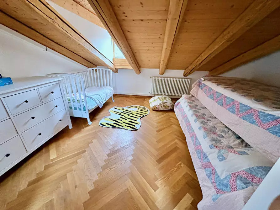 Immagine 29 di Appartamento in affitto  in via delle Monache 1 a Trieste