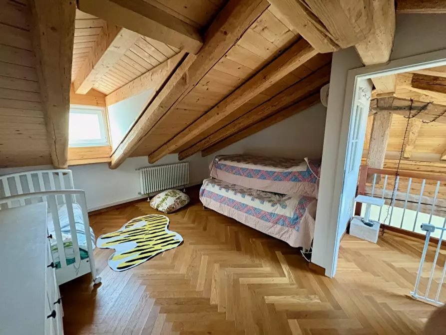 Immagine 30 di Appartamento in affitto  in via delle Monache 1 a Trieste