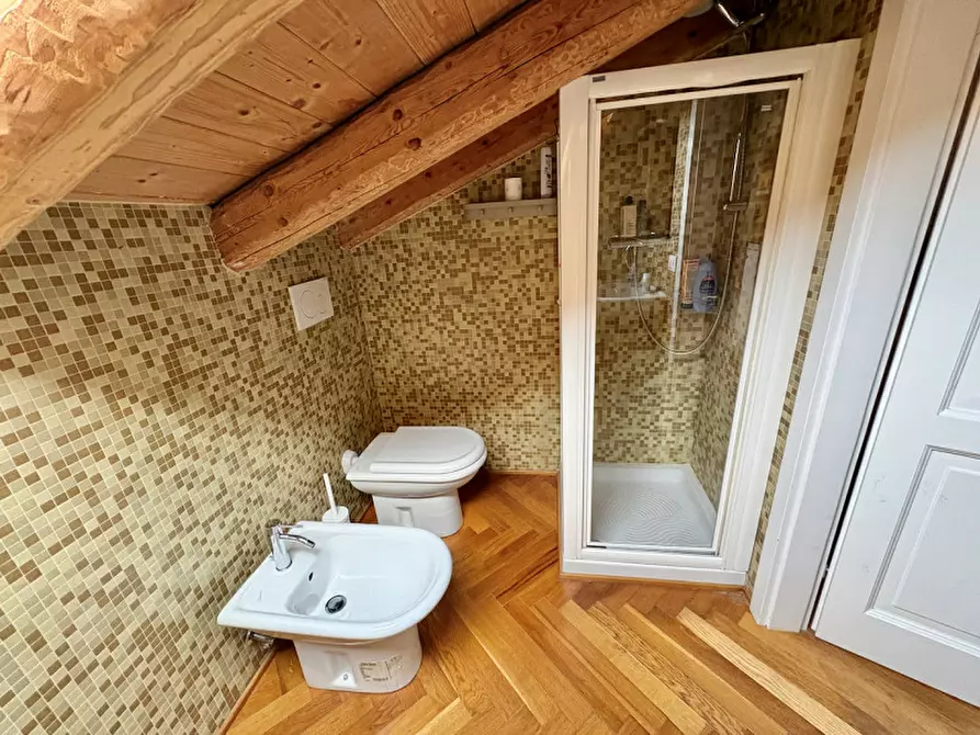 Immagine 38 di Appartamento in affitto  in via delle Monache 1 a Trieste