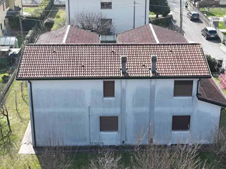 Immagine 50 di Casa indipendente in vendita  in VIA ALDO MORO a Ospedaletto Euganeo