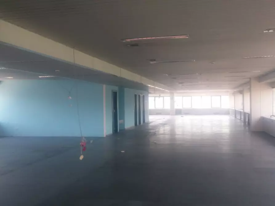 Immagine 8 di Ufficio in affitto  in VIA GRANDI A. a Vimodrone