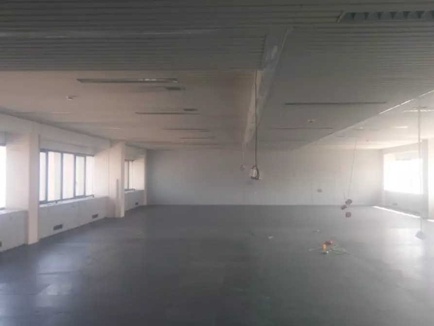 Immagine 13 di Ufficio in affitto  in VIA GRANDI A. a Vimodrone