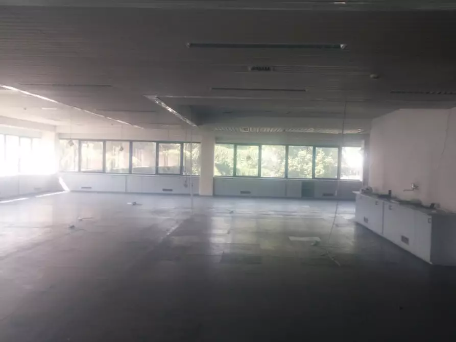 Immagine 19 di Ufficio in affitto  in VIA GRANDI A. a Vimodrone