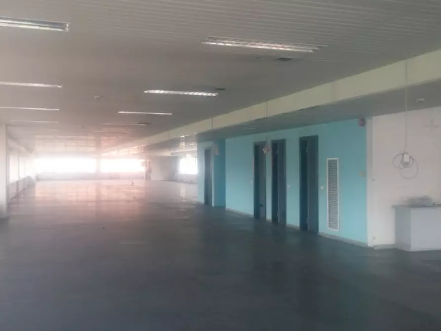 Immagine 21 di Ufficio in affitto  in VIA GRANDI A. a Vimodrone