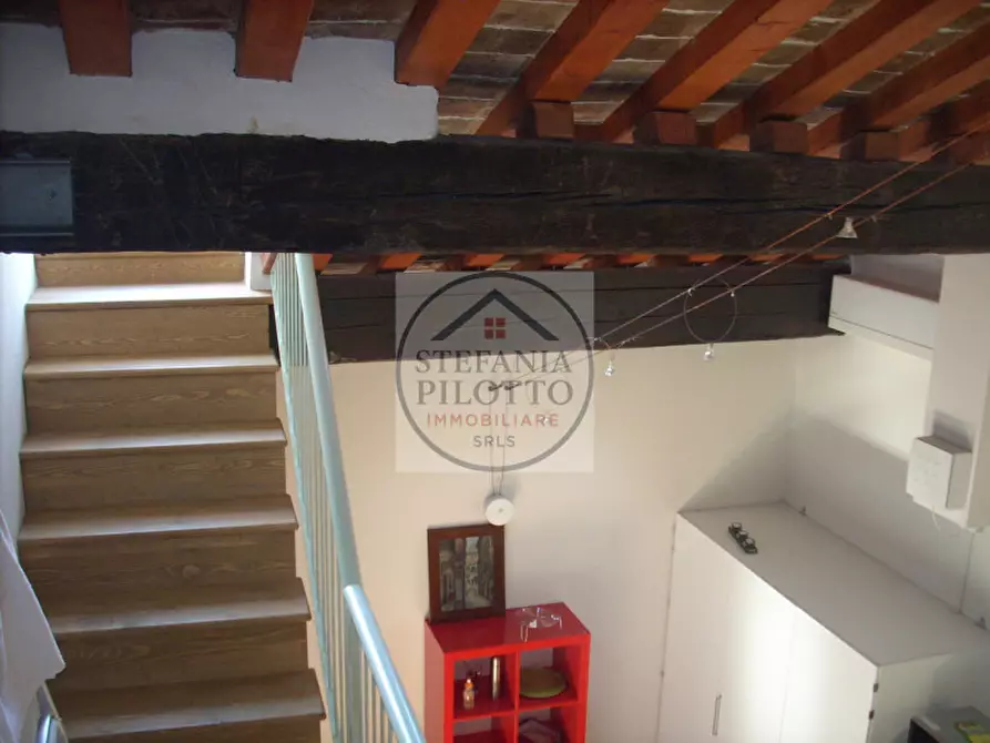 Immagine 8 di Appartamento in affitto  in Piazza delle Erbe a Padova