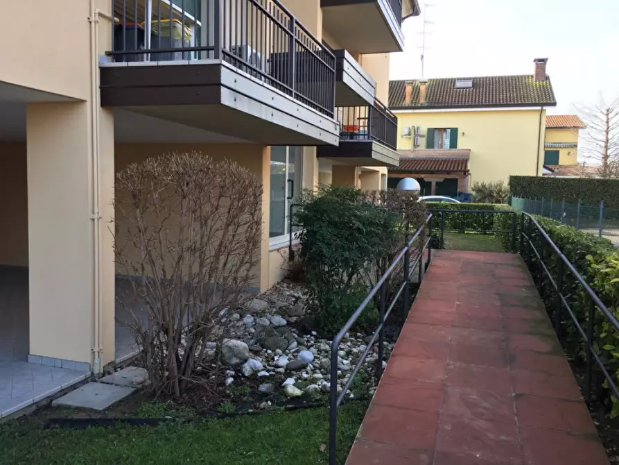 Immagine 28 di Appartamento in vendita  in vicolo b. marcello, 16 a Polverara