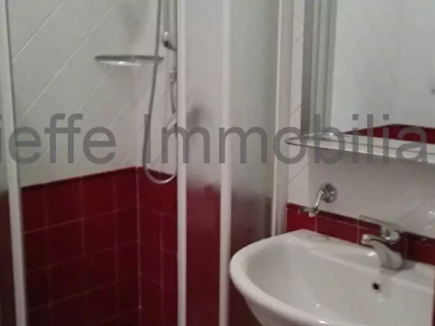 Immagine 4 di Ufficio in affitto  in via ugo foscolo a Padova