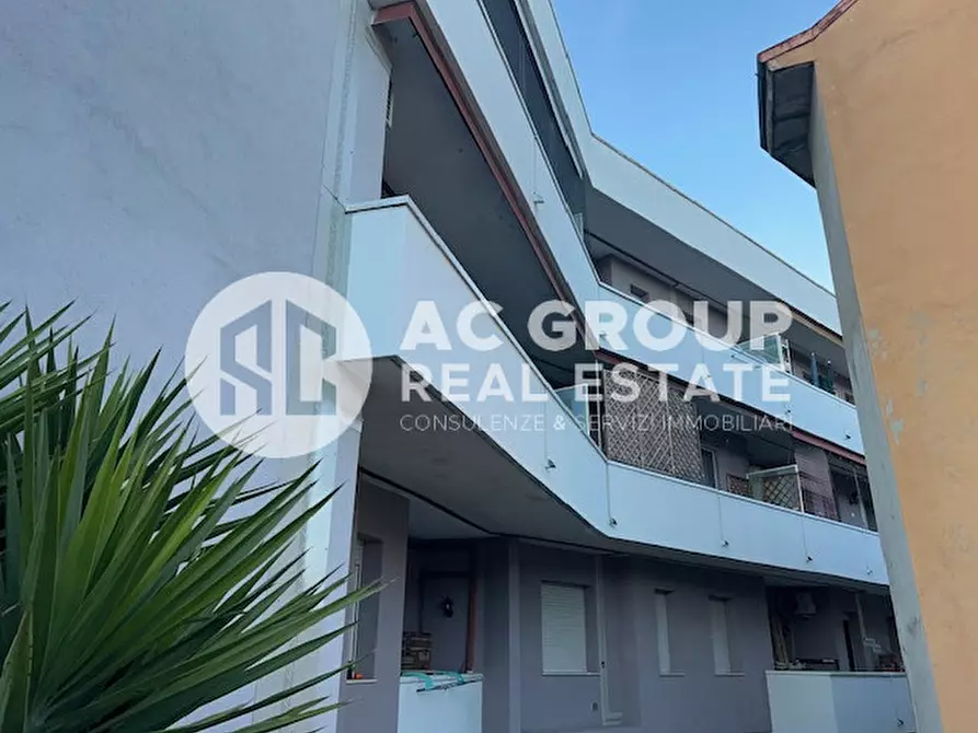 Immagine 2 di Appartamento in vendita  in corso della vittoria a Caronno Pertusella