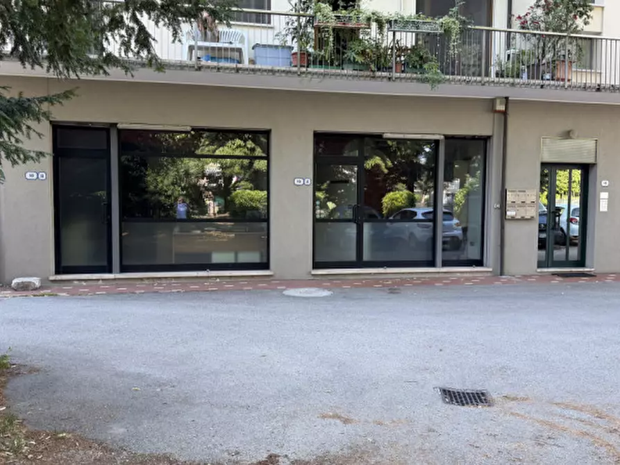 Immagine 6 di Negozio in affitto  in via san marco, 135 a Padova