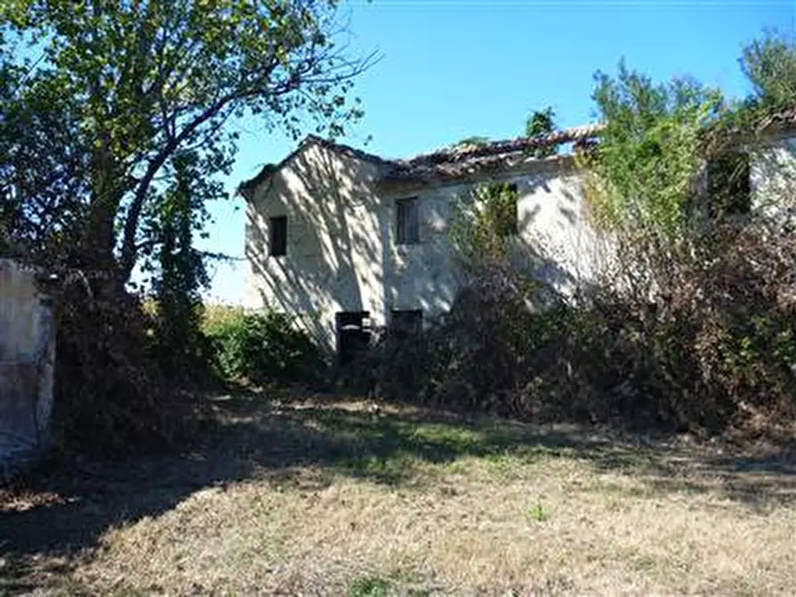 Immagine 1 di Rustico / casale in vendita  in Strada provinciale 123 a San Costanzo