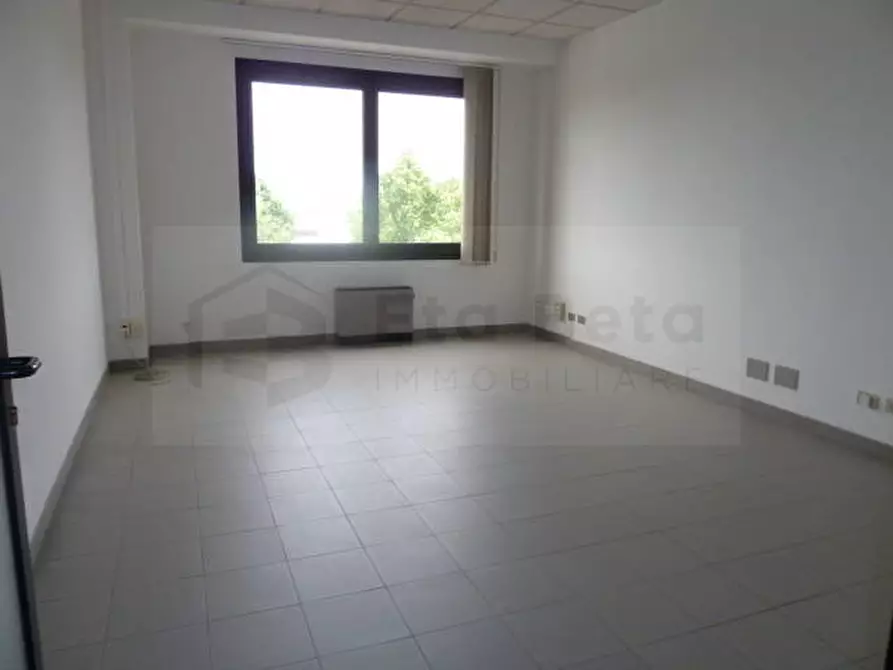 Immagine 7 di Ufficio in affitto  in Viale della Regione Veneto a Padova