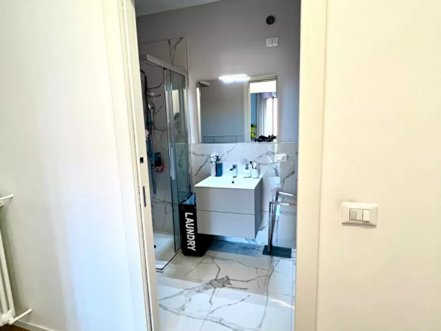 Immagine 11 di Appartamento in vendita  a Padova
