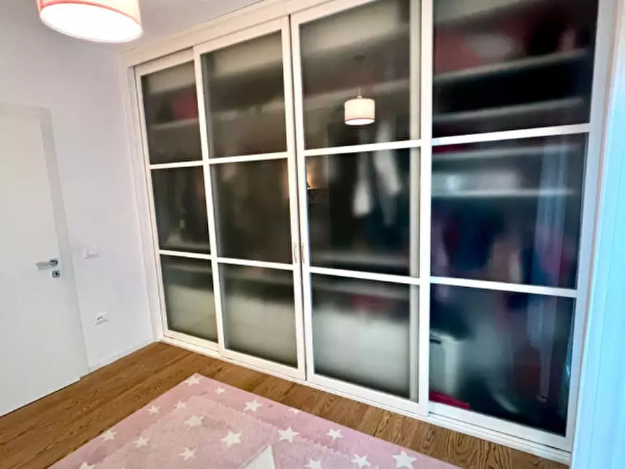 Immagine 11 di Appartamento in vendita  a Padova