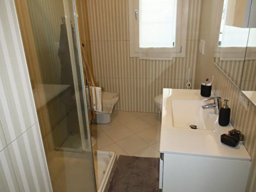 Immagine 10 di Attico in vendita  a Padova