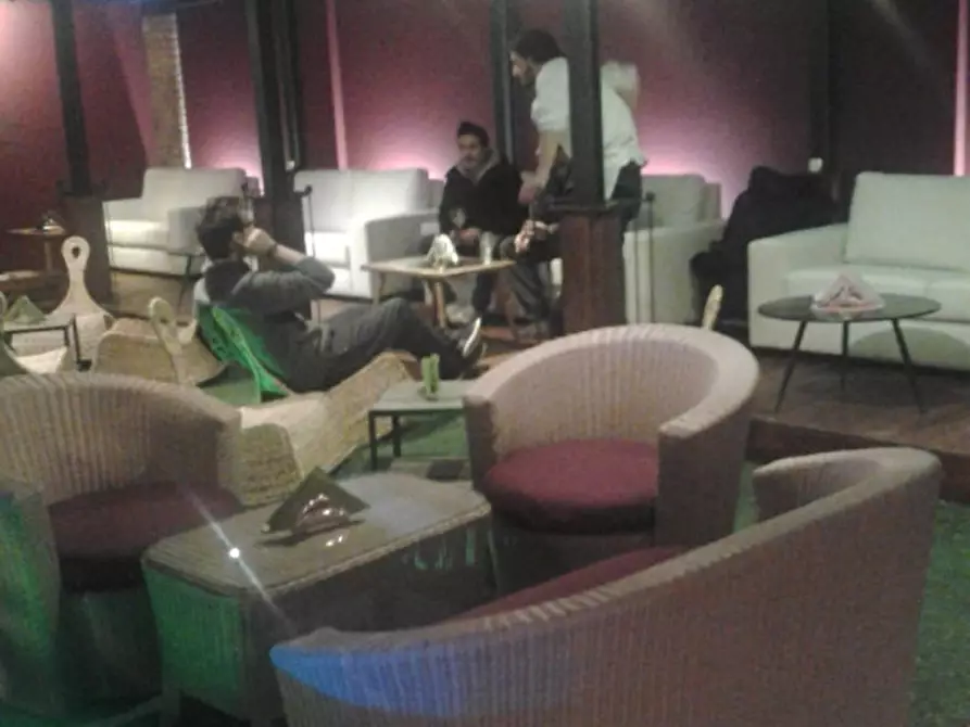 Immagine 3 di Negozio in vendita  a Padova