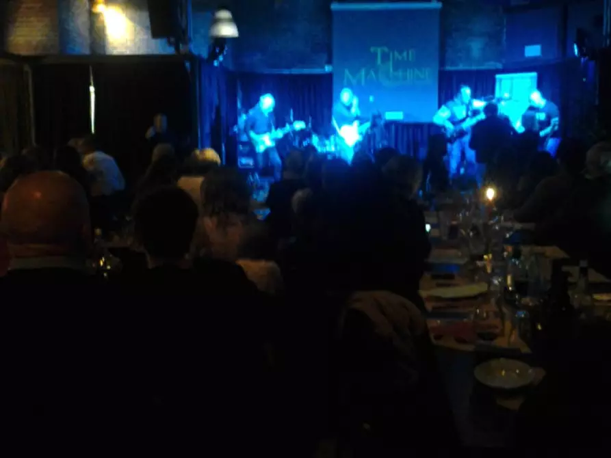 Immagine 10 di Negozio in vendita  a Padova