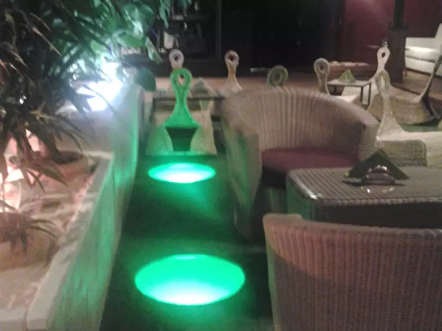 Immagine 15 di Negozio in vendita  a Padova