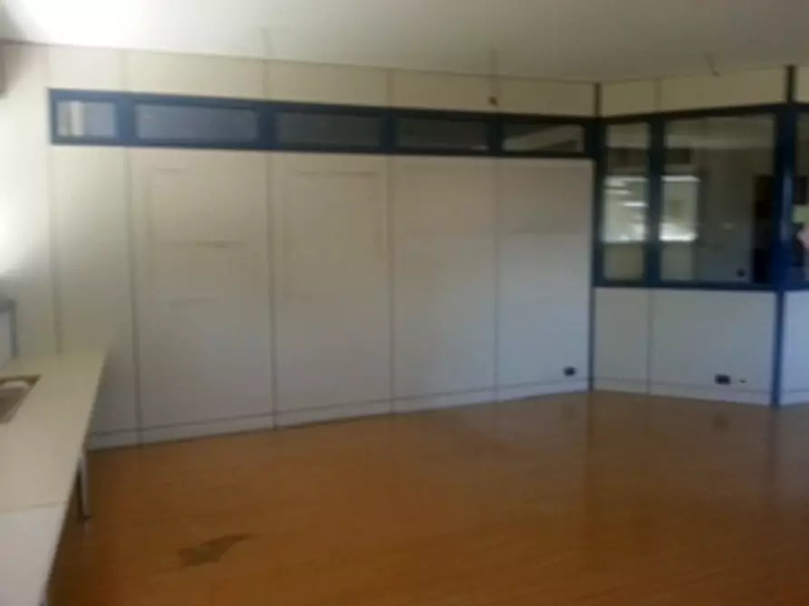 Immagine 23 di Ufficio in affitto  in VIA LONDRA a Segrate