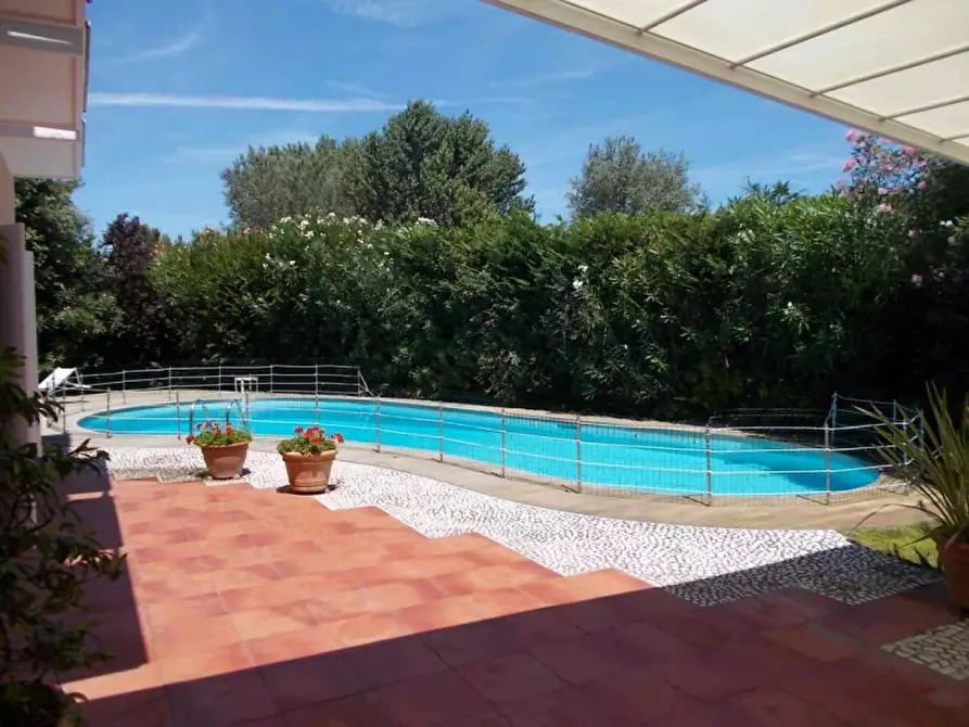 Immagine 4 di Villa in vendita  a Rosolina