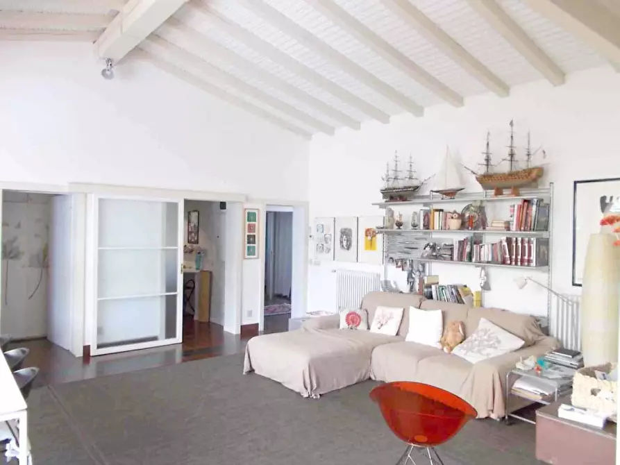 Immagine 10 di Villa in vendita  a Rosolina