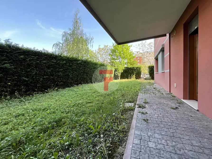 Immagine 11 di Appartamento in vendita  a Padova
