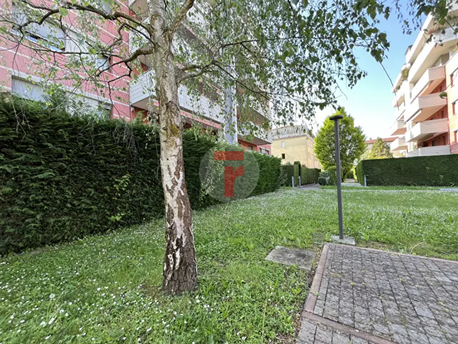 Immagine 13 di Appartamento in vendita  a Padova