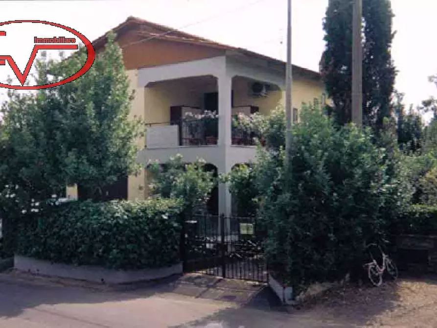 Immagine 1 di Casa indipendente in vendita  in traiana a Terranuova Bracciolini