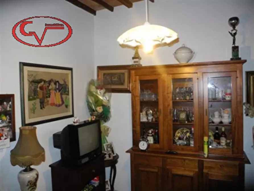 Immagine 1 di Appartamento in vendita  in Via cennano a Montevarchi