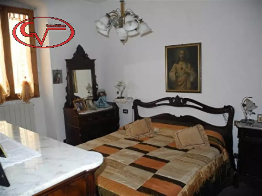 Immagine 3 di Appartamento in vendita  in Via cennano a Montevarchi