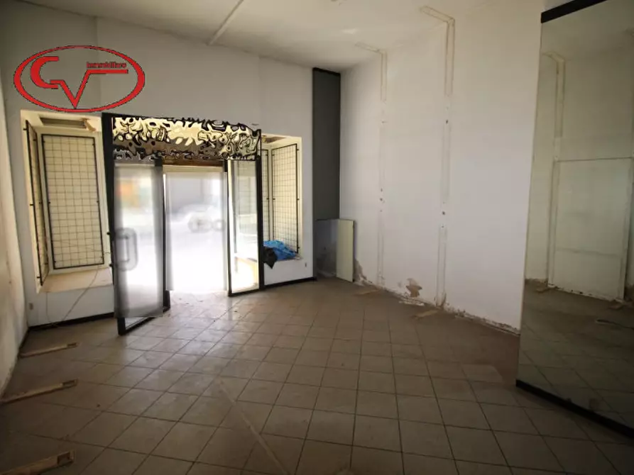 Immagine 4 di Ufficio in affitto  a Montevarchi