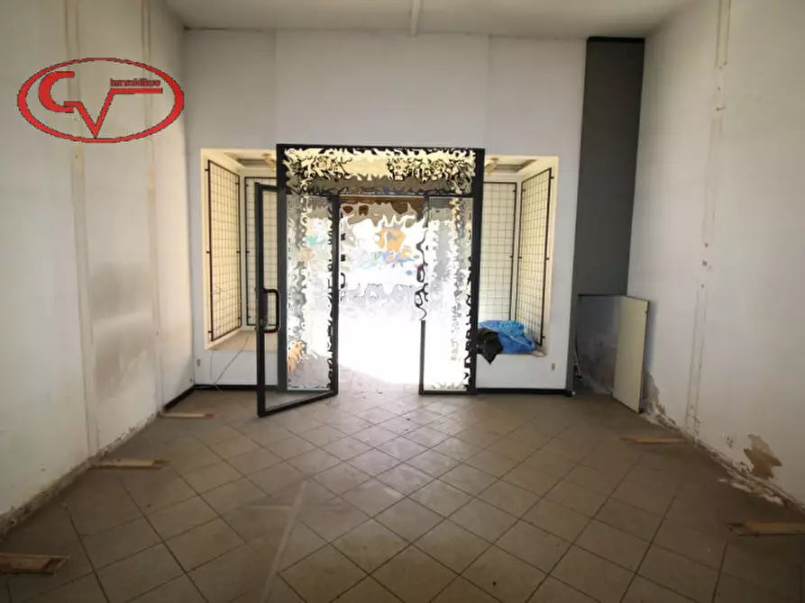 Immagine 5 di Ufficio in affitto  a Montevarchi