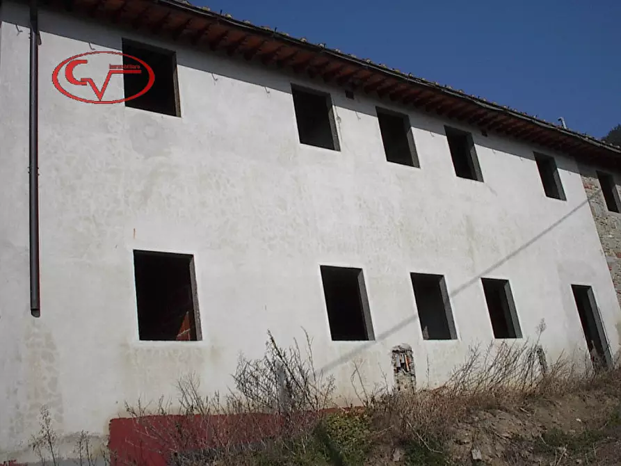 Immagine 4 di Rustico / casale in vendita  a Terranuova Bracciolini