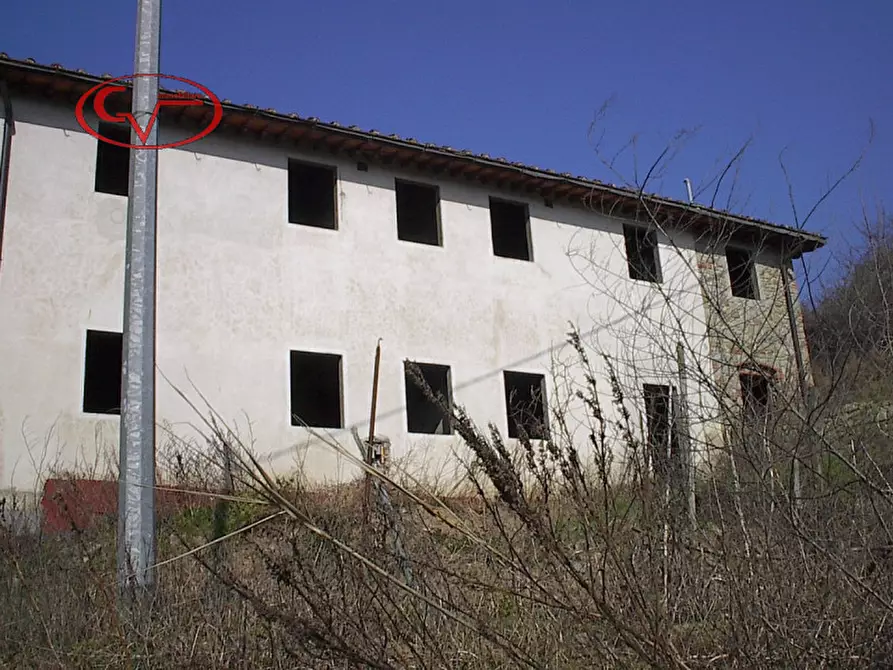 Immagine 5 di Rustico / casale in vendita  a Terranuova Bracciolini