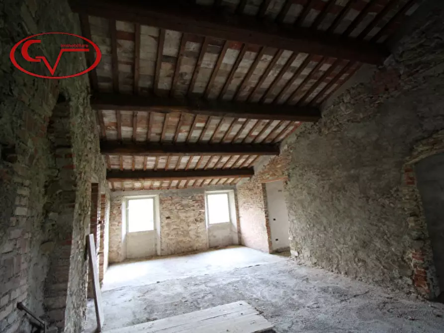 Immagine 10 di Rustico / casale in vendita  a Terranuova Bracciolini