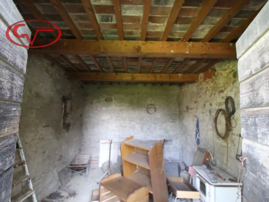 Immagine 19 di Rustico / casale in vendita  a Terranuova Bracciolini