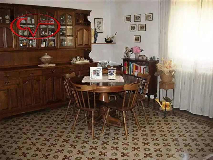 Immagine 3 di Appartamento in vendita  in Via trieste a Bucine