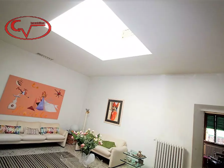 Immagine 12 di Appartamento in vendita  in Via poggio bracciolini a Montevarchi