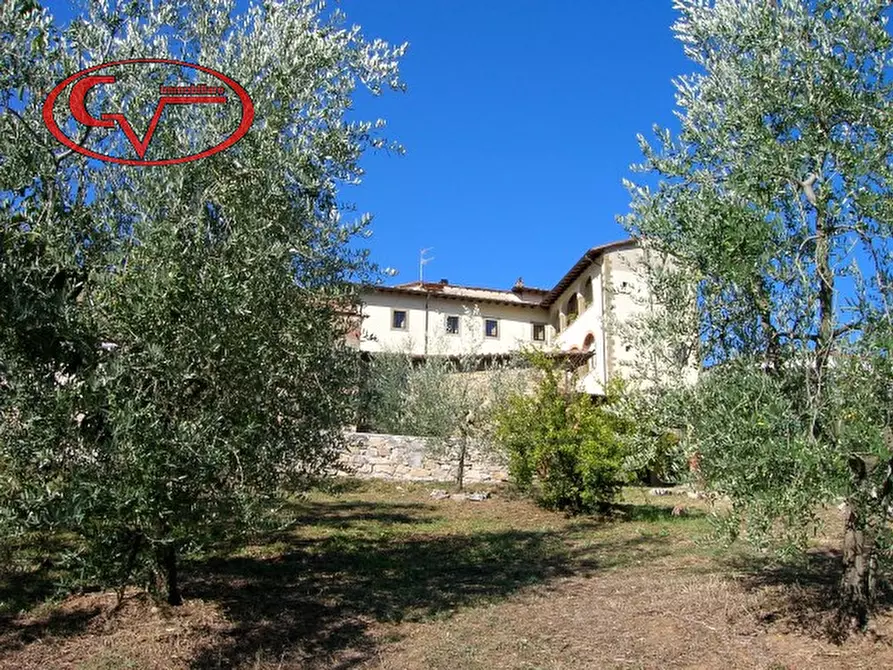 Immagine 1 di Villa in vendita  in Via chiantigiana a Cavriglia