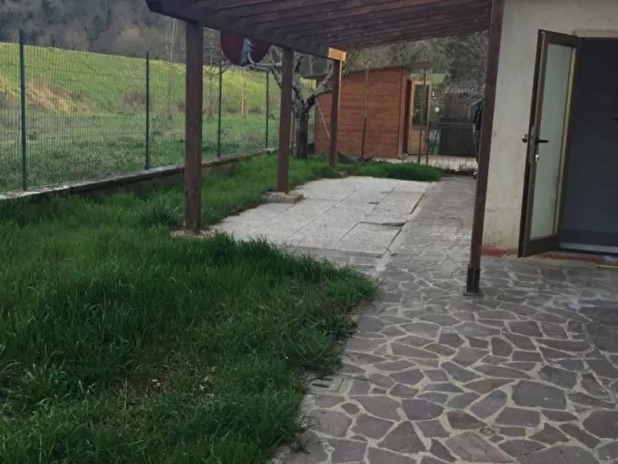 Immagine 18 di Appartamento in vendita  in Via Del Castagno 10- Badia A Roti a Bucine