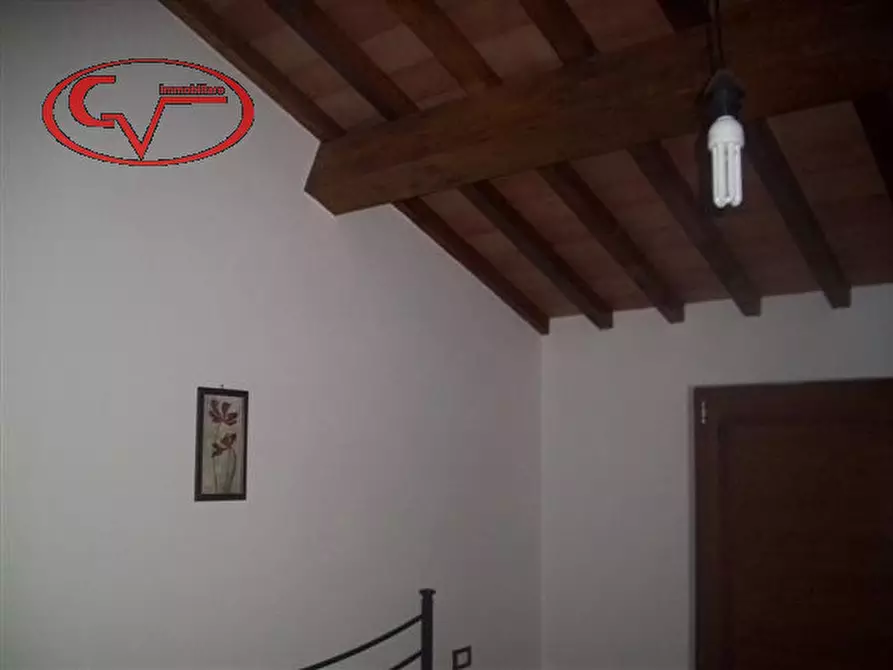 Immagine 7 di Agriturismo in vendita  in Via trieste 1 a Bucine