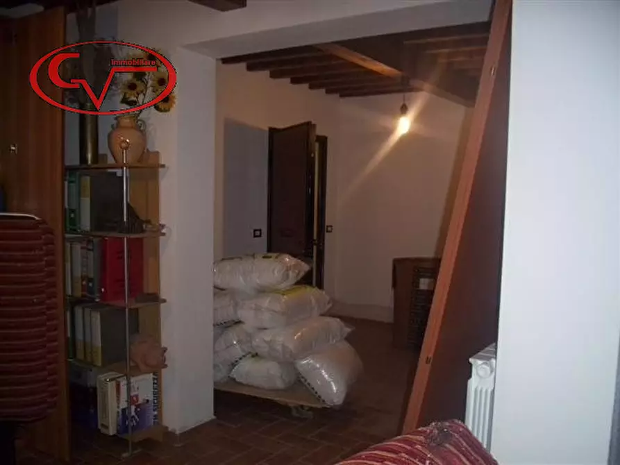 Immagine 13 di Agriturismo in vendita  in Via trieste 1 a Bucine