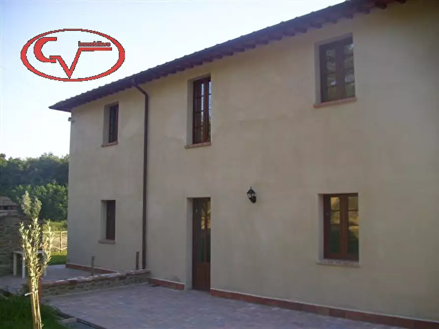 Immagine 18 di Agriturismo in vendita  in Via trieste 1 a Bucine