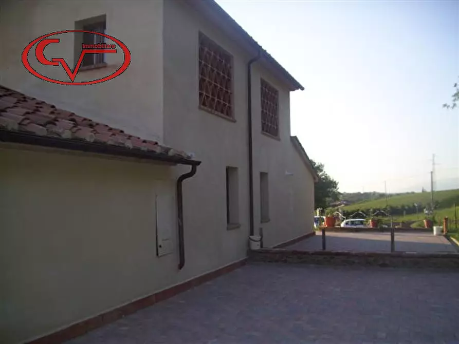 Immagine 19 di Agriturismo in vendita  in Via trieste 1 a Bucine