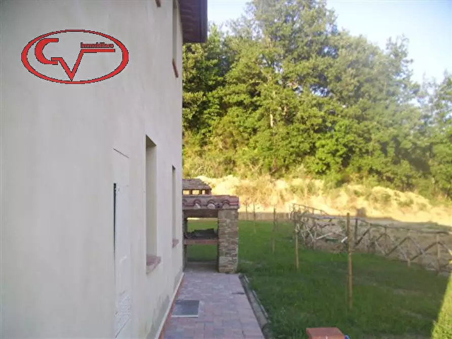 Immagine 21 di Agriturismo in vendita  in Via trieste 1 a Bucine